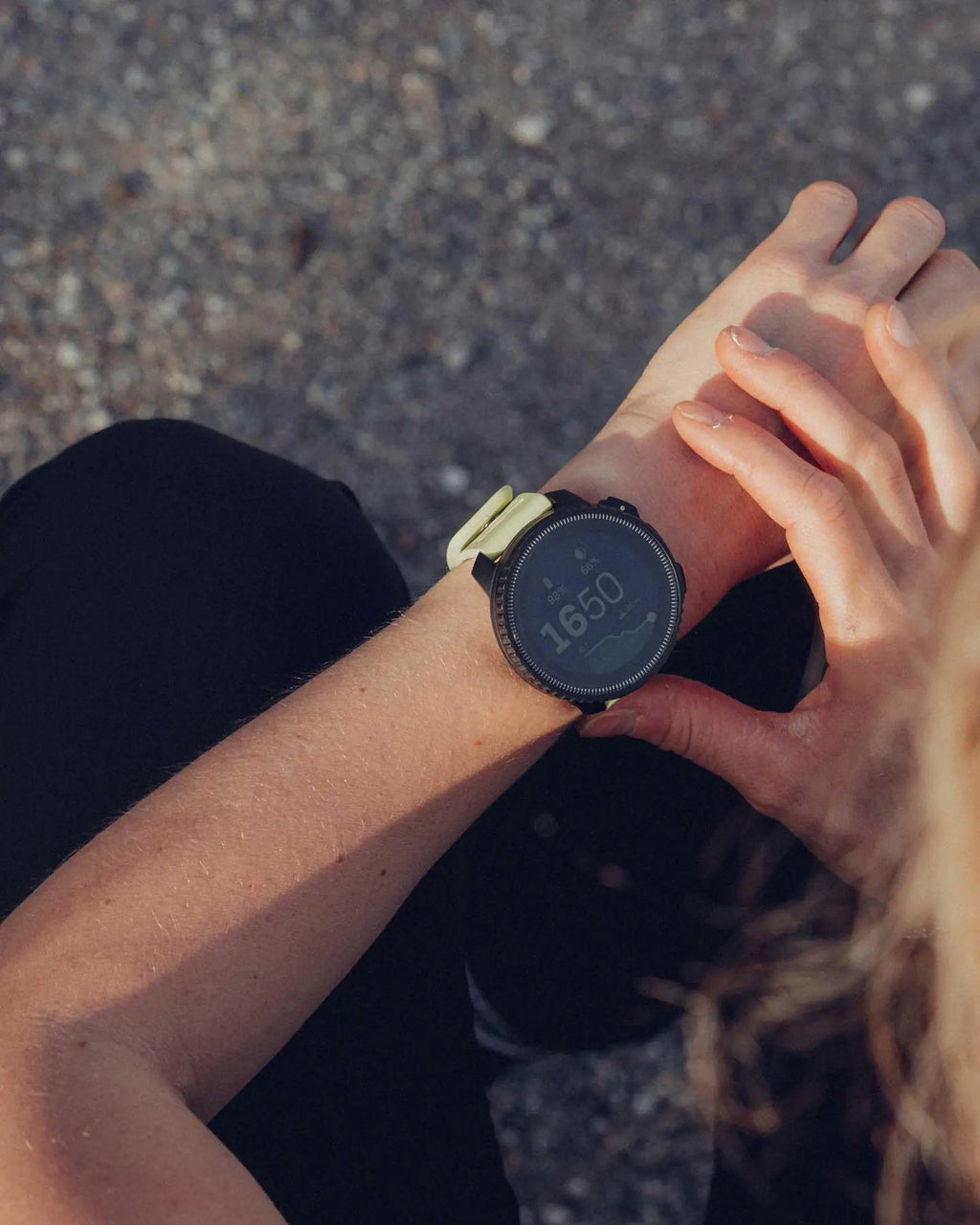 Suunto Vertical in Lime Black